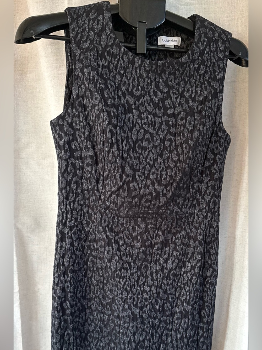 Calvin Klein Black and Gray Leopard-Print Sleeveless Sheath Dress